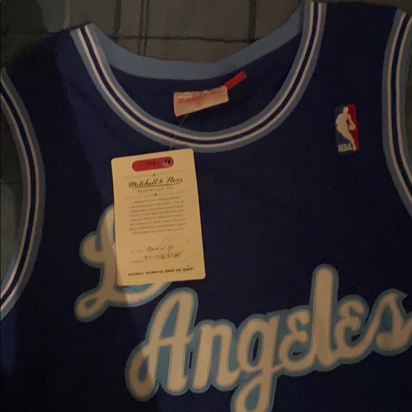 Mitchell & Ness 1996-1997 Kobe Bryant Jersey - Picture 3 of 3